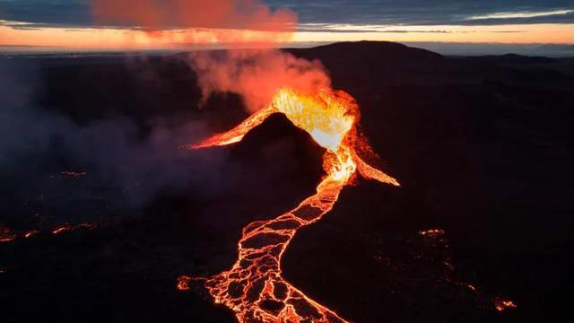 反思：湯加海底火山噴發(fā)，通信被毀全境失聯(lián)