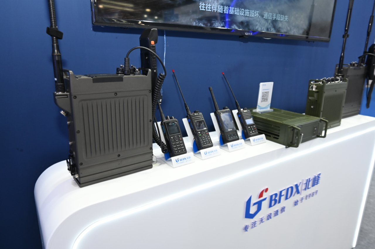對講機如何通過通信基站進行通聯？